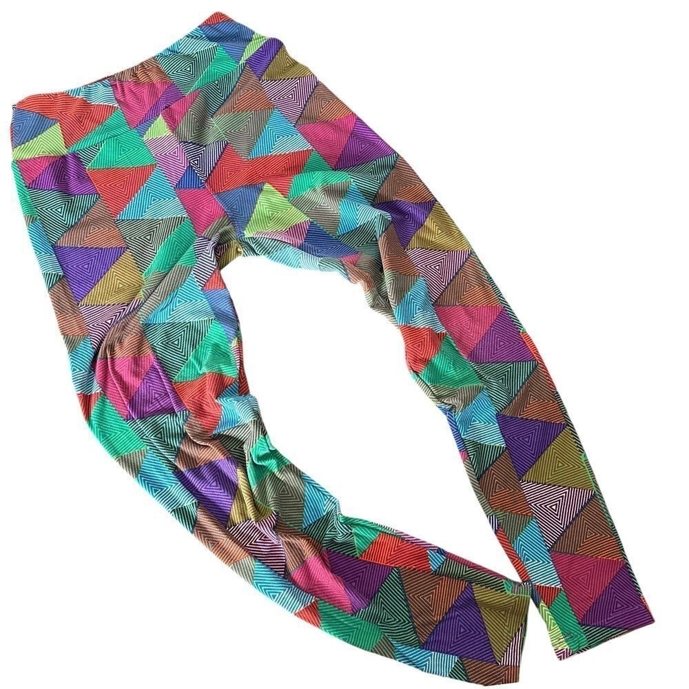 LuLaRoe Geometric Triangle Leggings Multi Color Retro Pinstripe Soft Pants OS